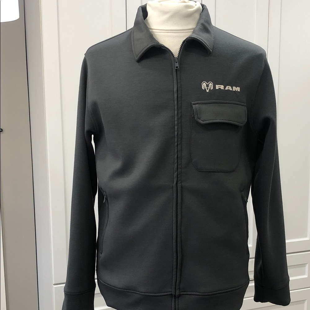 RAM Logo Full-Zip Lightweight Jacket – Men’s Large – Gray – Choko Authentics